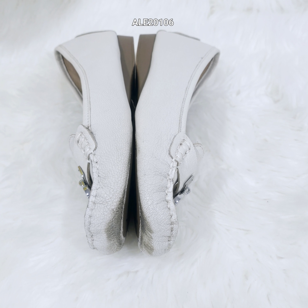 Michael Kors Mocassines Hamilton Cream whith Logo MK Size 8.5M - Picture 9 of 13